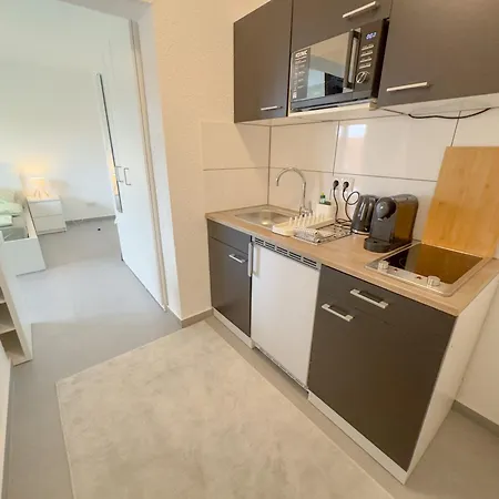 Apartahotel Serviced Apartments Gross-Zimmern 24H Self-Checkin 3*