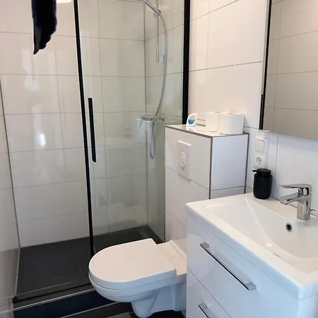 Apartahotel Serviced Apartments Gross-Zimmern 24H Self-Checkin 3*
